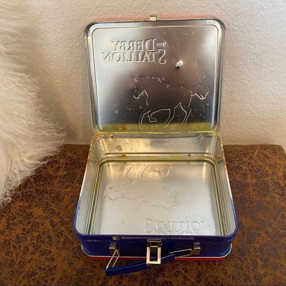 Vintage Lunchbox The Derby Stallion Tin - Picture 4 of 16